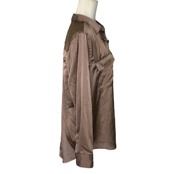 Equipment Light Brown Satin Signature Oversized Button Down Shirt in Doeskin - M
